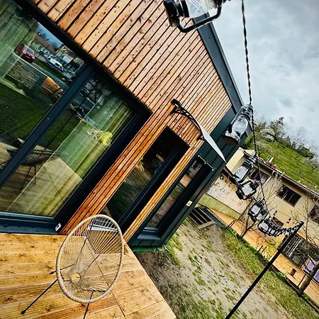 Tiny House Baraczek Brno-jundrov, Ulice Veslarska Apartment