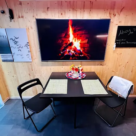 Tiny House Baraczek Brno-jundrov, Ulice Veslarska Апартаменты Брно